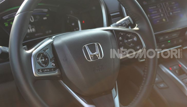 Prova nuovo Honda CR-V: il SUV compatto re dei consumi - Foto 25 di 30