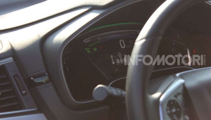 Prova nuovo Honda CR-V: il SUV compatto re dei consumi - Foto 26 di 30