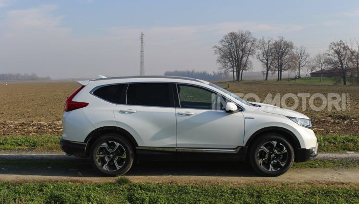 Prova nuovo Honda CR-V: il SUV compatto re dei consumi - Foto 4 di 30