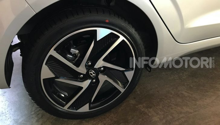 [VIDEO] Nuova Hyundai i10 2020: la compatta coreana che pensa in grande - Foto 4 di 15