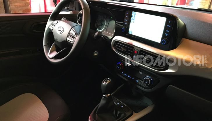 [VIDEO] Nuova Hyundai i10 2020: la compatta coreana che pensa in grande - Foto 5 di 15