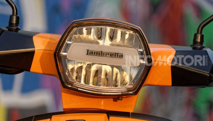 Prova Lambretta V 200 Special, il Lambro torna a scorrere su due ruote - Foto 6 di 25