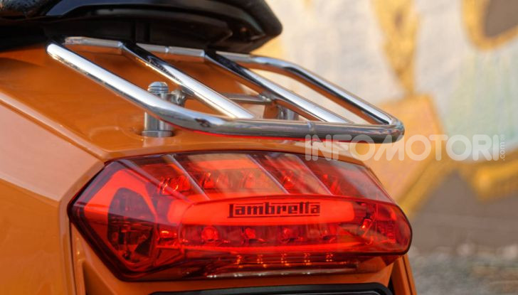 Prova Lambretta V 200 Special, il Lambro torna a scorrere su due ruote - Foto 9 di 25
