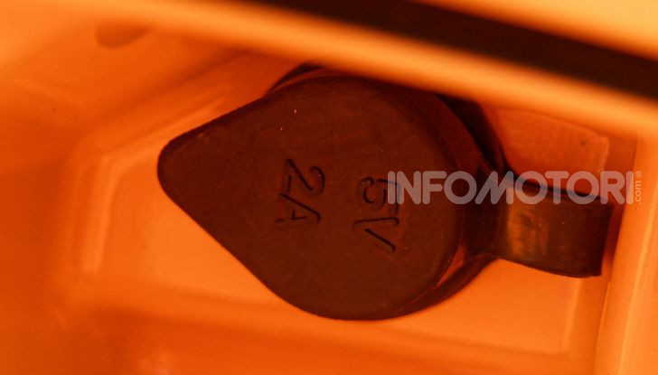 Prova Lambretta V 200 Special, il Lambro torna a scorrere su due ruote - Foto 22 di 25