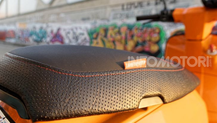 Prova Lambretta V 200 Special, il Lambro torna a scorrere su due ruote - Foto 24 di 25