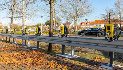 Con Opel la “Città Elettrica” è realtà: installate 350 colonnine