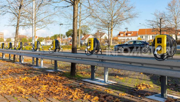 Con Opel la “Città Elettrica” è realtà: installate 350 colonnine - Foto 4 di 4