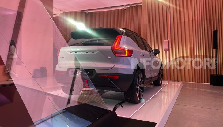 Volvo XC40 Recharge P8, la prima elettrica pura del marchio svedese - Foto 4 di 14