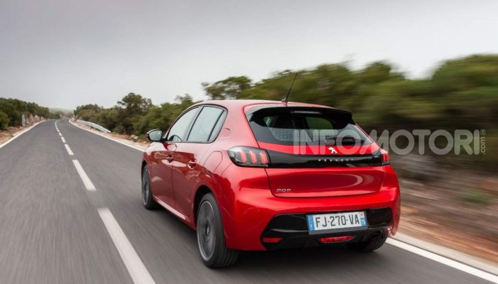 Peugeot 208 Allure Navi Pack