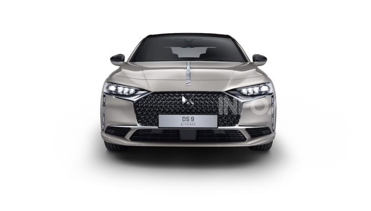 DS 9 E-Tense: eleganza, tecnologia con un occhio all’ambiente - Foto 3 di 7