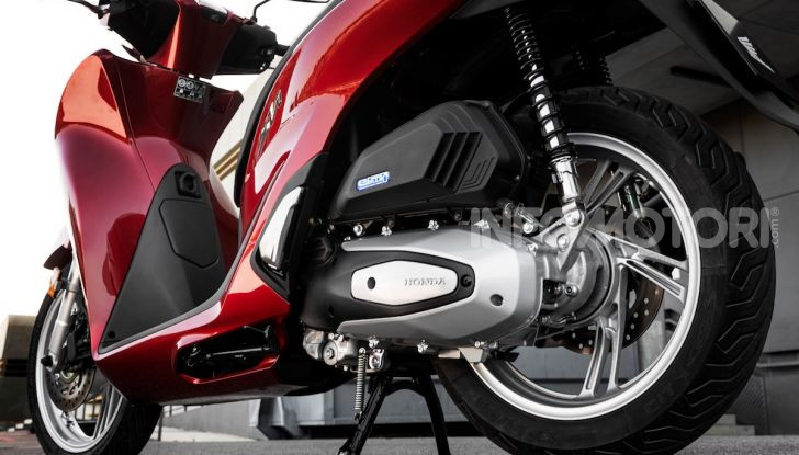 Honda SH 125 e 150i 2020: due cilindrate ma un prezzo unico - Foto 5 di 8