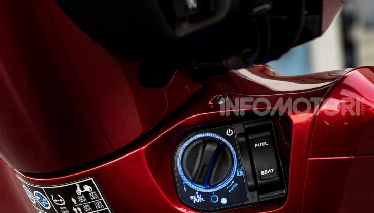 Honda SH 125 e 150i 2020: due cilindrate ma un prezzo unico - Foto 6 di 8