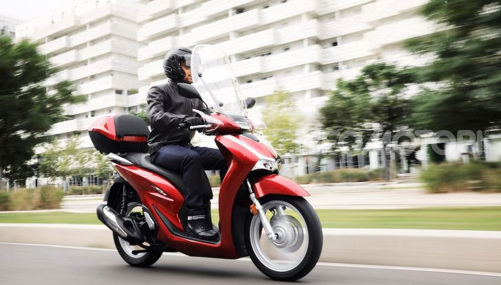 Honda SH 125 e 150i 2020: due cilindrate ma un prezzo unico - Foto 7 di 8
