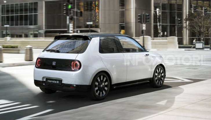 [VIDEO] Prova nuova Honda E: la citycar elettrica tutto divertimento! - Foto 14 di 14