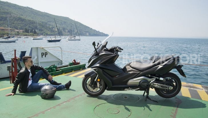 Kymco AK 550 ABS MY 2020: il maxi scooter ancora più potente e tecnologico - Foto 1 di 11