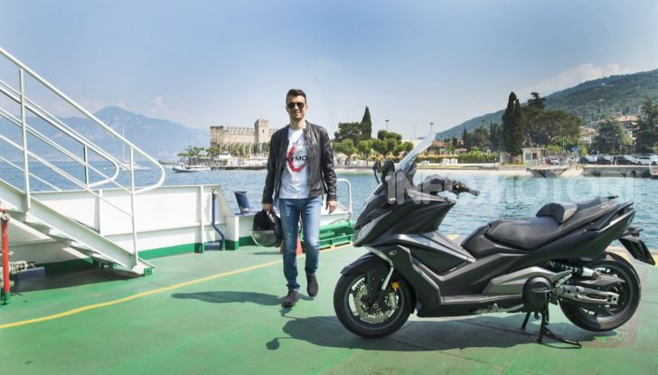 Kymco AK 550 ABS MY 2020: il maxi scooter ancora più potente e tecnologico - Foto 11 di 11