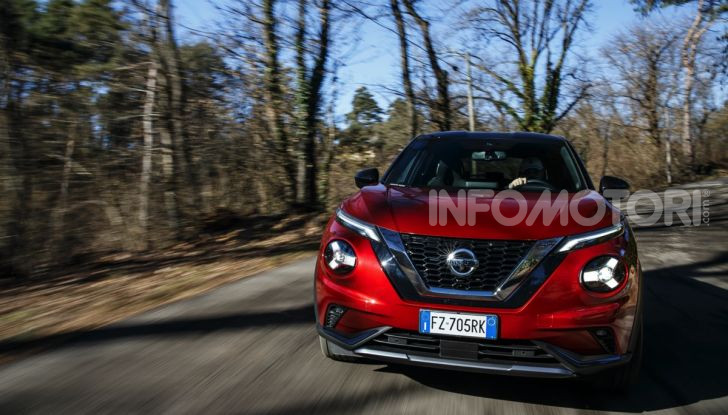 Prova su strada Nissan Juke 2020, più convenzionale e tecnologica - Foto 17 di 23