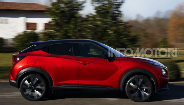Prova su strada Nissan Juke 2020, più convenzionale e tecnologica - Foto 8 di 23