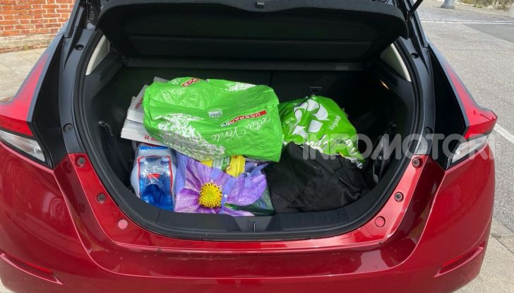 Nissan Leaf e+ 62 kWh prova su strada: prestazioni, autonomia e prezzi - Foto 16 di 37
