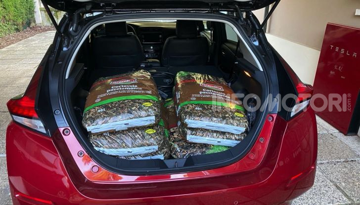 Nissan Leaf e+ 62 kWh prova su strada: prestazioni, autonomia e prezzi - Foto 21 di 37