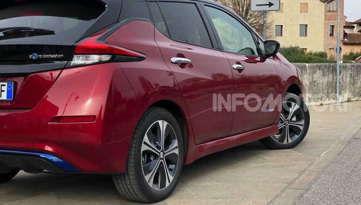 Nissan Leaf e+ 62 kWh prova su strada: prestazioni, autonomia e prezzi - Foto 12 di 37
