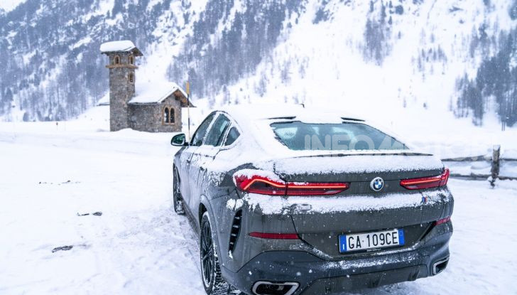 [VIDEO] Il test della nuova BMW X6 2020 sulla neve di Livigno - Foto 6 di 25