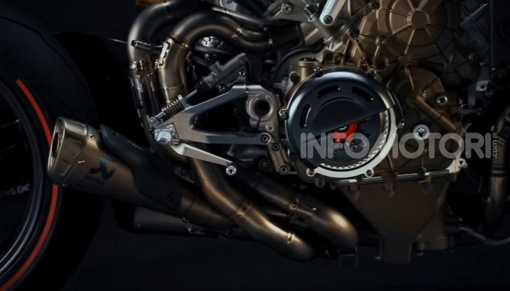 Ducati Superleggera V4: numeri da record per una moto da sogno - Foto 9 di 13