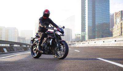 Triumph Street Triple R 2020: aggressiva nelle prestazioni e nel prezzo