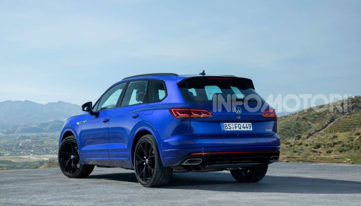 Volkswagen Touareg R 2020