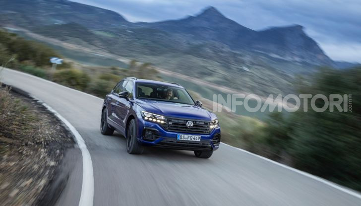 Volkswagen Touareg R 2020