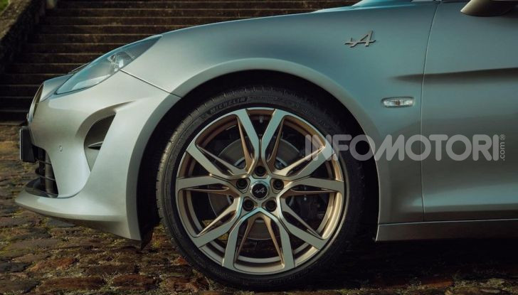 Alpine A110 Legend GT: eleganza e potenza in edizione limitata - Foto 14 di 16