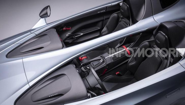 Aston Martin V12 Speedster: ispirata ai caccia - Foto 6 di 12