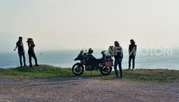 BMW Motorrad Italia partner del film “Se ti abbraccio non aver paura” - Foto 6 di 6