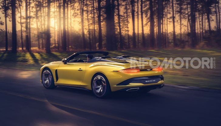 Bentley Mulliner Bacalar: una super car di lusso per pochissimi - Foto 2 di 24
