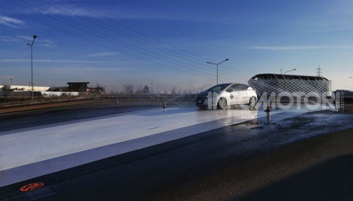 Guida sicura: le regole che è bene ricordare per evitare incidenti - Foto 17 di 25