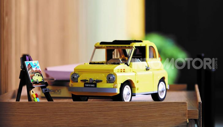 Fiat 500 LEGO Creator Expert, 960 pezzi per la citycar torinese - Foto 2 di 4