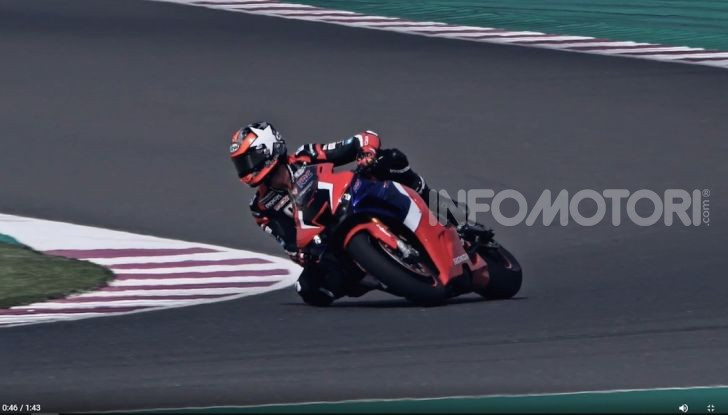 Honda: cinque star della pista a Losail per provare la CBR1000RR-R Fireblade SP - Foto 5 di 11