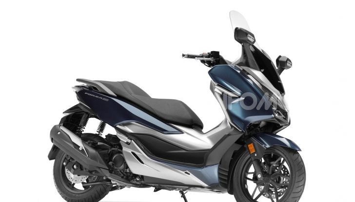 Honda Forza 300 2020 Limited Edition: look sportivo e praticità ai massimi livelli - Foto 1 di 23