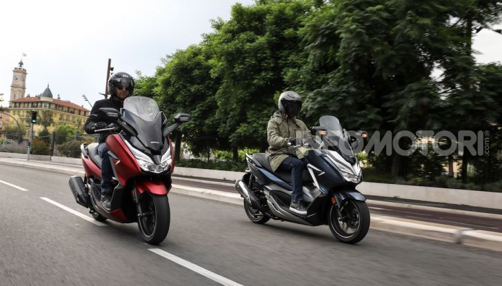 Honda Forza 300 2020 Limited Edition: look sportivo e praticità ai massimi livelli - Foto 10 di 23