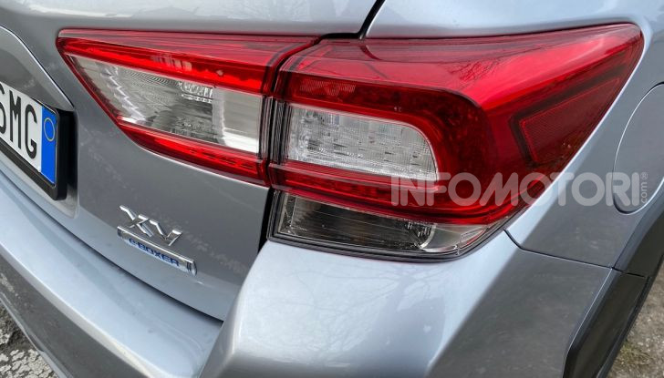 Prova su strada Subaru XV e-Boxer: il crossover compatto - Foto 17 di 32