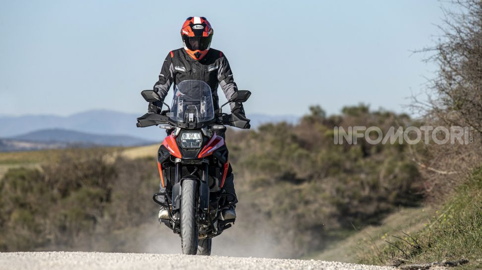 Moto e scooter in offerta: sconti fino a 4.000 euro a giugno