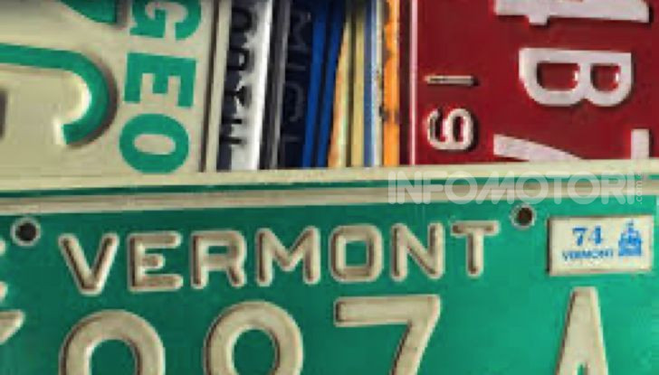 Targhe auto personalizzate, nel Vermont arrivano quelle con le Emoji - Foto 15 di 15