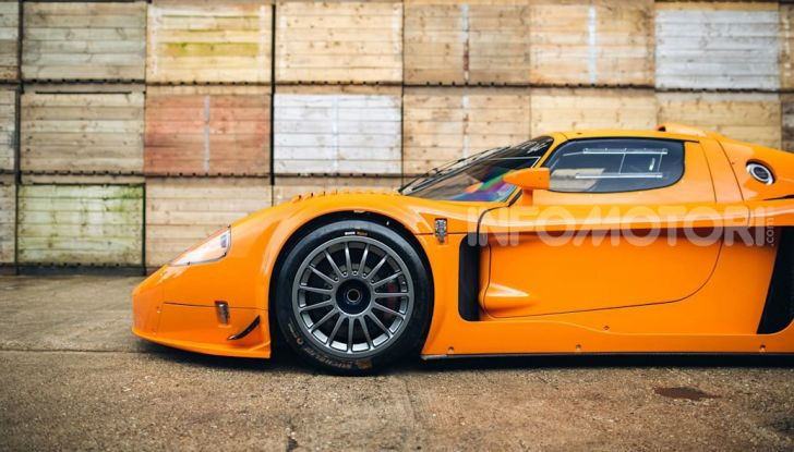 Maserati MC12 Corsa: in vendita uno dei soli 12 esemplari costruiti - Foto 18 di 18