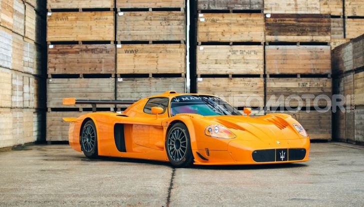 Maserati MC12 Corsa: in vendita uno dei soli 12 esemplari costruiti - Foto 1 di 18