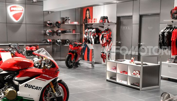 Ducati Cares, un programma per tornare nelle concessionarie in piena sicurezza - Foto 5 di 5