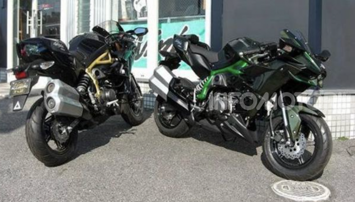 Dal Giappone il kit per trasformare una Kawasaki Z 125 Pro in una Ninja H2 - Foto 3 di 5