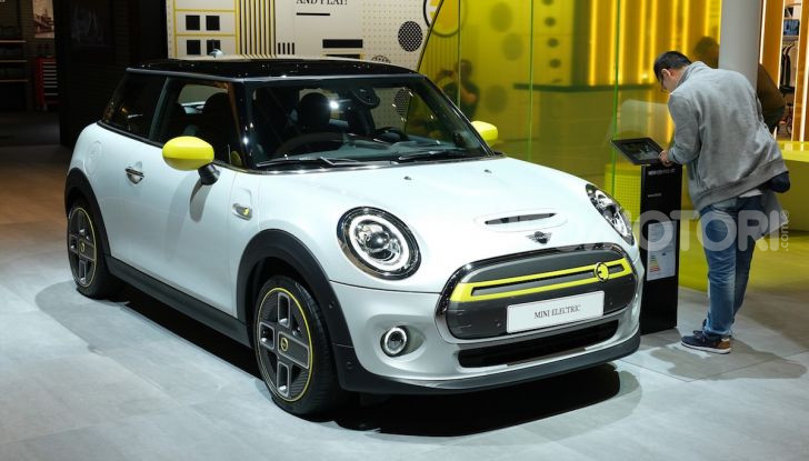 La Mini Cooper SE: autonomia, versioni e prezzo - Foto 1 di 7