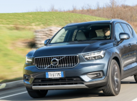 Volvo XC40 Recharge T5 Plug-in Hybrid: motori e prezzi