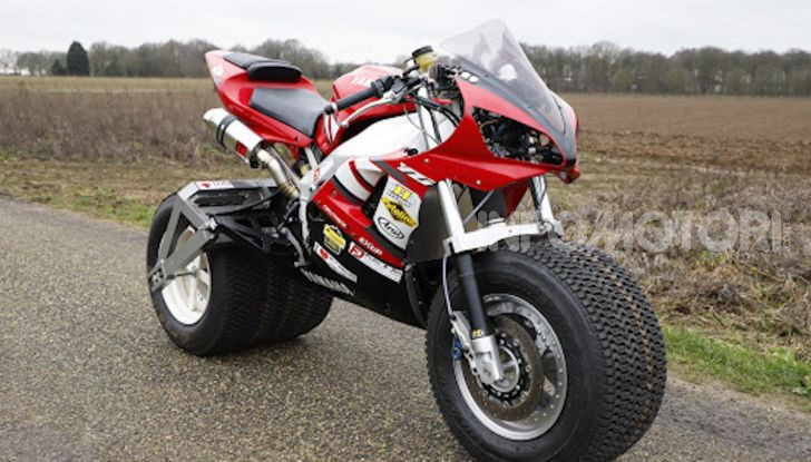 Una Yamaha R1 per raggiungere il Polo Nord - Foto 4 di 4