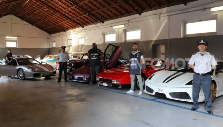 Collezione auto abbandonata 2020